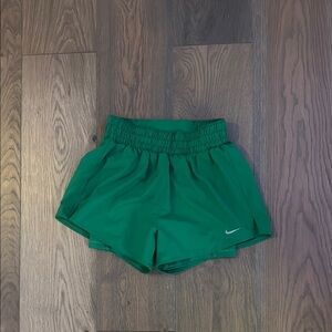 Nike Green Athletic Shorts Lightweight Elastic Waist